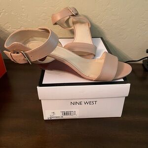 Nine West Women's Light Pink Wedges